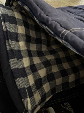 Eddie Bauer NAVY COMFORTER